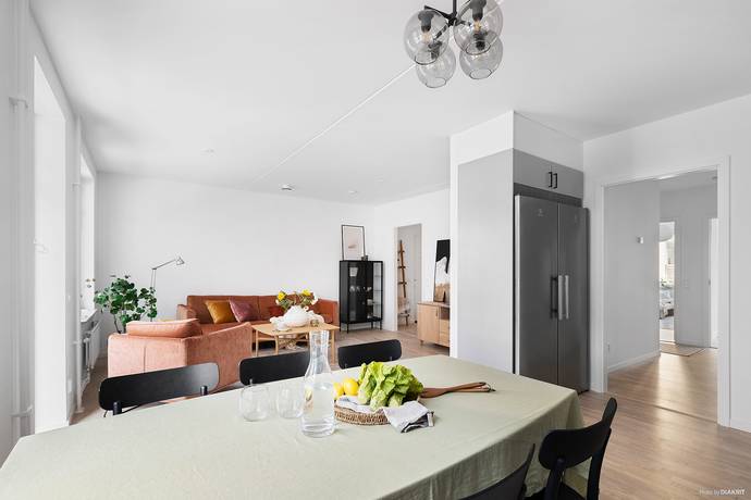 4 rum Lägenhet på Skogängsvägen 40, 1 tr Spånga - Bromstensstaden Stockholms kommun - bild 12