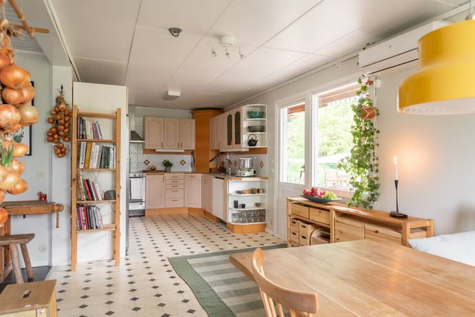 4 rum Villa på Tomta 534 Hallsberg Hallsbergs kommun - bild 9