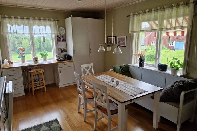 5 rum gård med skogsbruk på Gröde 111 Höga Kusten, Kramfors kommun - bild 5