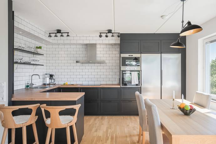 4 rum lägenhet på Fredsgränd 11 Centrala Sundbyberg, Sundbybergs kommun - bild 1
