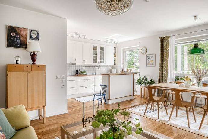 3 rum lägenhet på Holbergsgatan 90 Bromma - Blackeberg, Stockholms kommun - bild 3