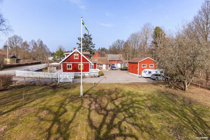 Lärkesholmsvägen 3, Åsljunga, Örkelljunga kommun