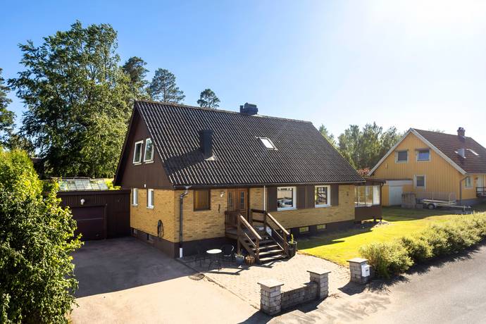 4 rum villa på Stubbs väg 6 Kyrkhult, Olofströms kommun - bild 1
