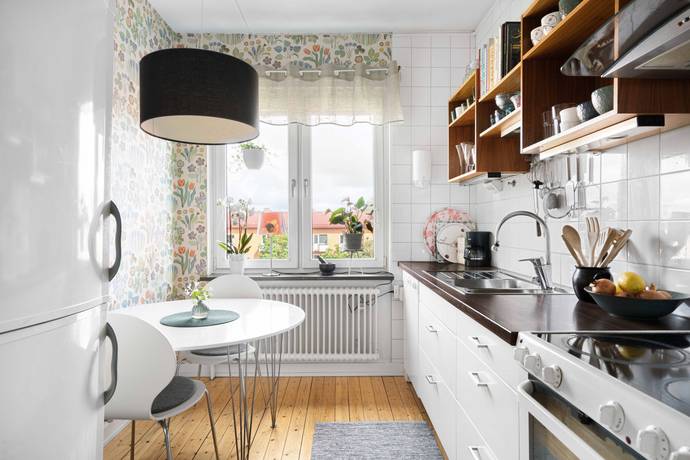 2 rum Lägenhet på Svartbäcksgatan 76A Svartbäcken Uppsala kommun - bild 2
