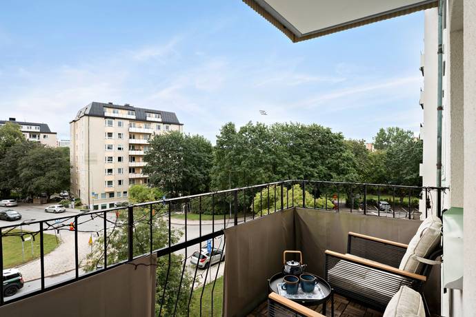 2 rum lägenhet på Sommarvägen 3 Solna, Solna kommun - bild 2