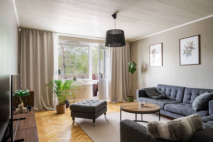 Tingstugatan 53B, Tingstuhöjden, Strängnäs kommun
