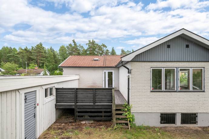 villa på Lisebergsvägen 60 Vendelsömalm, Haninge kommun - bild 4