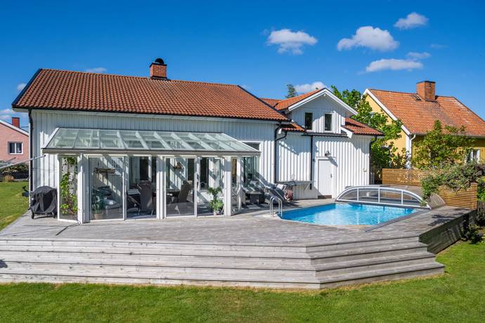 6 rum villa på Jacobigatan 12 Mariefred, Strängnäs kommun - bild 1