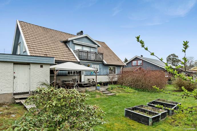 7 rum Villa på Dagfjärilsvägen 5 Lextorp Trollhättans kommun - bild 28