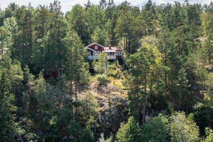 2 rum fritidshus på Stjernhillsvägen 7 Tynningö, Vaxholms kommun - bild 1