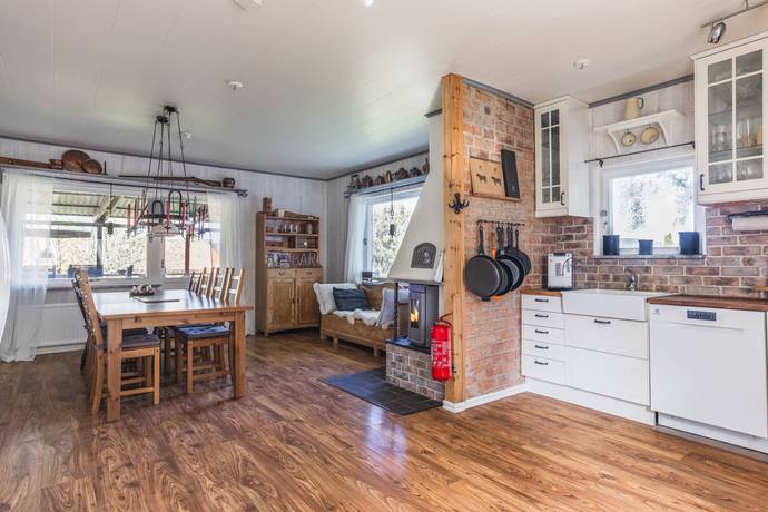 6 rum villa på Skyttens väg 74 Kungsängen, Upplands-Bro kommun - bild 4