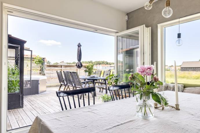 6 rum villa på Krappvägen 569 Ullstorp, Kungälvs kommun - bild 1