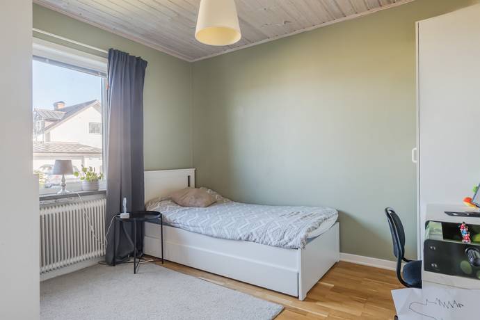 8 rum Villa på Lyckhemsgatan 1 Fredriksberg Vänersborgs kommun - bild 14