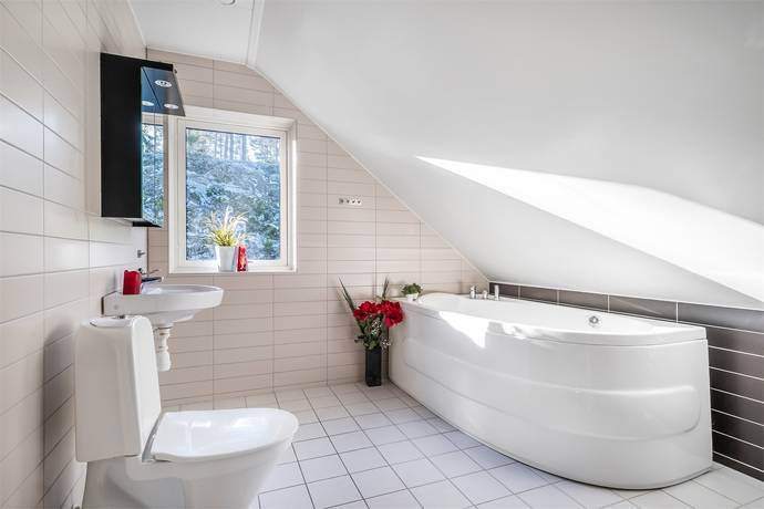 6 rum Villa på Skogstorp Transjön 4 Tungelsta - Hemfosa Haninge kommun - bild 29
