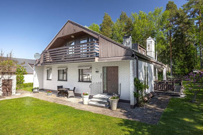 7 rum villa på Blåbärsvägen 3 Ärsta, Eskilstuna kommun - bild 3