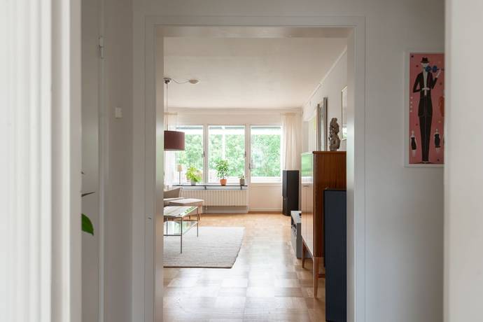 5 rum Radhus på Ronnebygatan 55 Adolfsberg-Brunnsgärdet Örebro kommun - bild 14