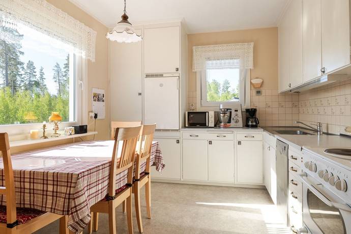 5 rum Villa på Storgatan 11 Hultsfred Hultsfreds kommun - bild 3