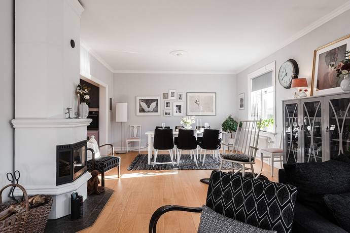 4 rum Parhus på Döbelnsgatan 10 Centrala Skara Skara kommun - bild 13