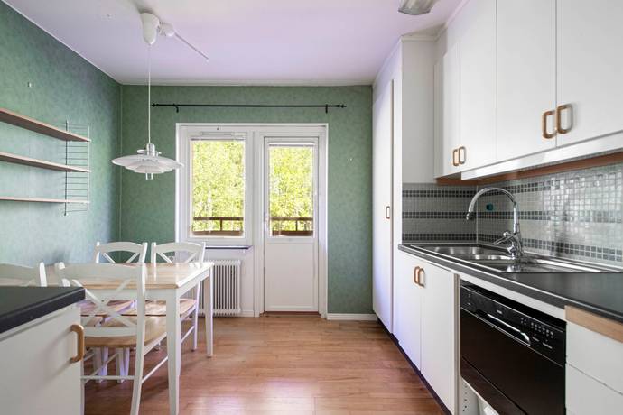 2 rum lägenhet på Gunnilbogatan 30D Malmaberg, Västerås kommun - bild 1