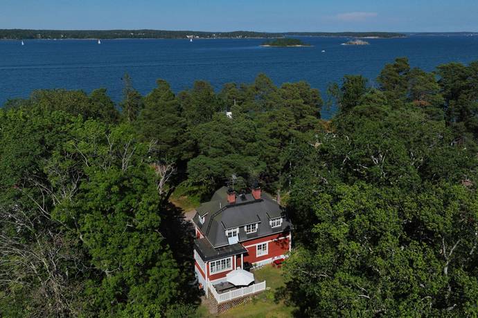 7 rum villa på Ytterbyuddsvägen 26 Resarö, Vaxholm, Vaxholms kommun - bild 1