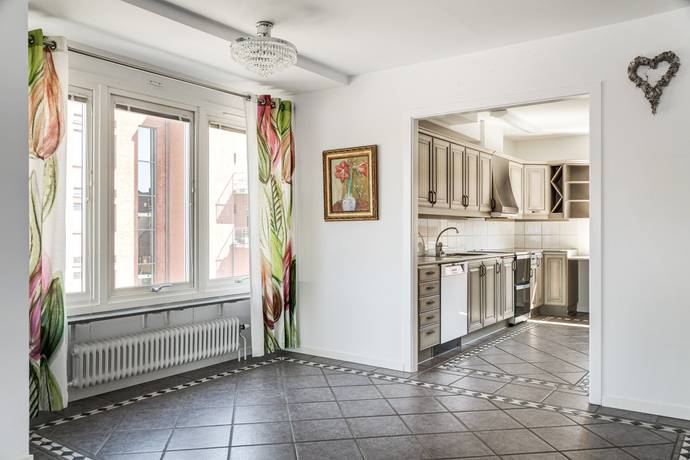 4 rum lägenhet på Järnvägsgatan 25 Centrum, Hässleholms kommun - bild 4