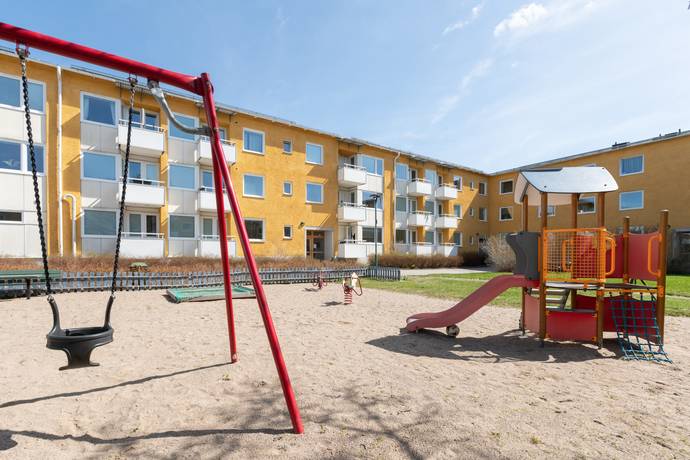 2 rum Lägenhet på Tullingebergsvägen 8B G:a Tullingeberg Botkyrka kommun - bild 4