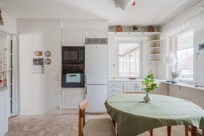 7 rum Villa på Bragevägen 7B Villastaden Gävle kommun - bild 14