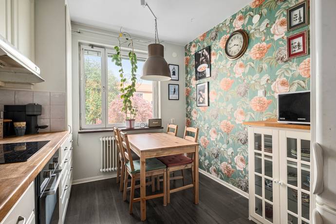 Astrakangatan 93, Hässelby Gård, Stockholms kommun