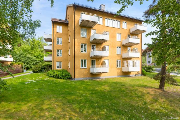 2 rum lägenhet på Edsvägen 1 B Centrala Huddinge, Huddinge kommun - bild 1