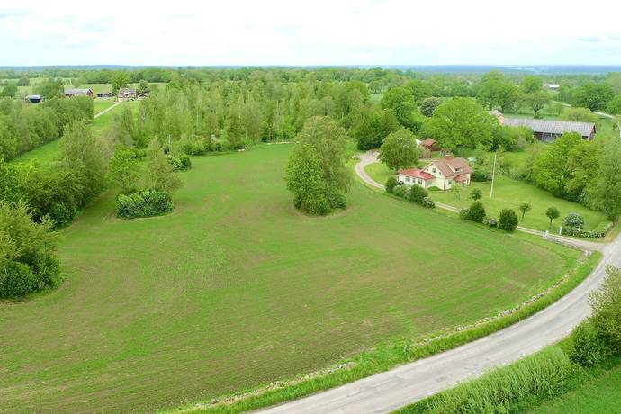 Gård med jordbruk på Berg Tatermyren 3 Berg Skövde kommun - bild 5