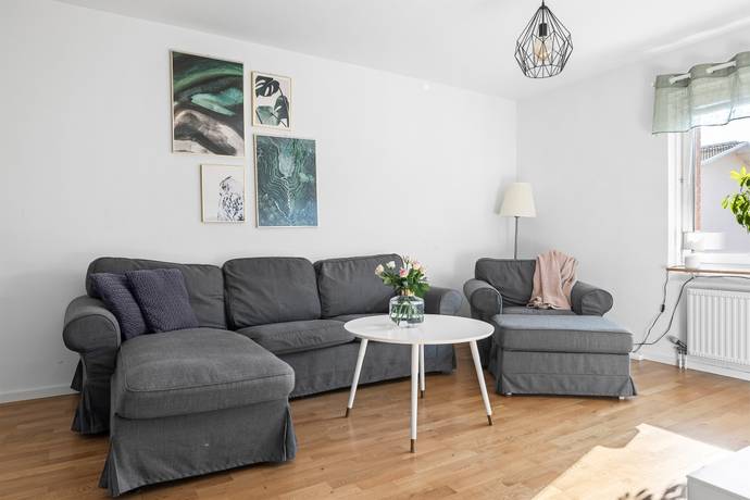 Kattugglegränd 7, Lillsidan, Enköpings kommun