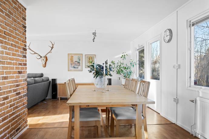 6 rum Villa på Kölvägen 9 Bålsta Mansängen Håbo kommun - bild 15