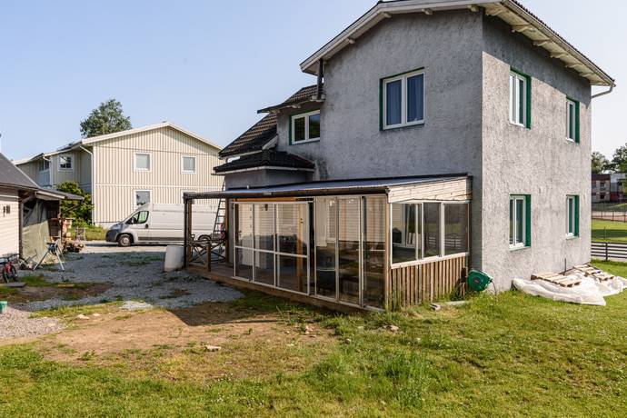 villa på Bäckgatan 11 Alvesta centrum, Alvesta kommun - bild 4