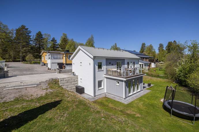 6 rum villa på Hagavägen 58B Sundsvall, Sundsvalls kommun - bild 1