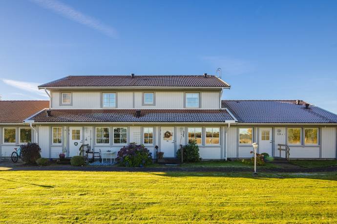 Björkslingan 19B, Lundsbrunn, Götene kommun