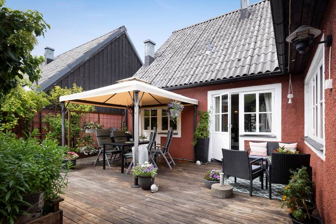 7 rum Kedjehus på Bergandsgatan 6 Fågelhöjden Nacka kommun - bild 2