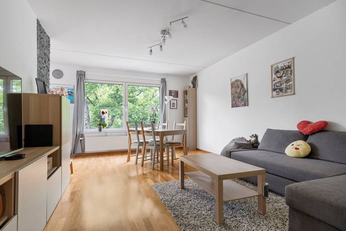2 rum lägenhet på Råckstavägen 27 Vällingby - Råcksta, Stockholms kommun - bild 2