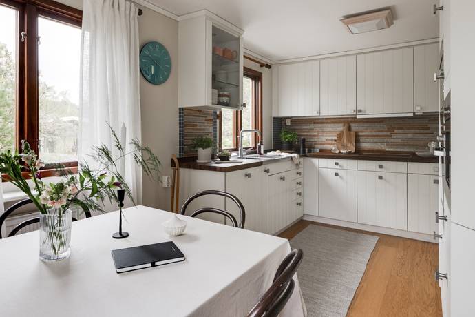 6 rum Villa på Kullaviks Kaprifolväg 9 Kullavik Kungsbacka kommun - bild 9