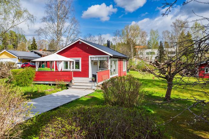 3 rum villa på Gottsundavägen 2 Fredsborg, Österåkers kommun - bild 1