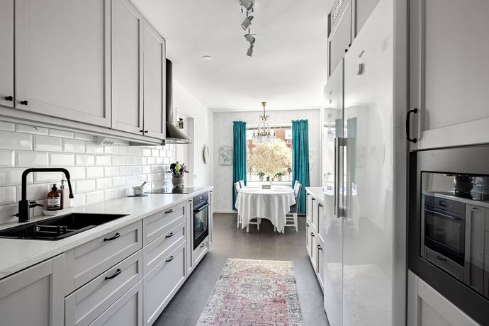 2 rum lägenhet på Karl Hovbergsgatan 31B Skiftinge, Eskilstuna kommun - bild 1