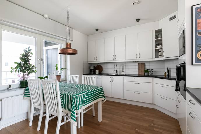 3 rum Lägenhet på Pråmkajen 37 Öster Örebro kommun - bild 3