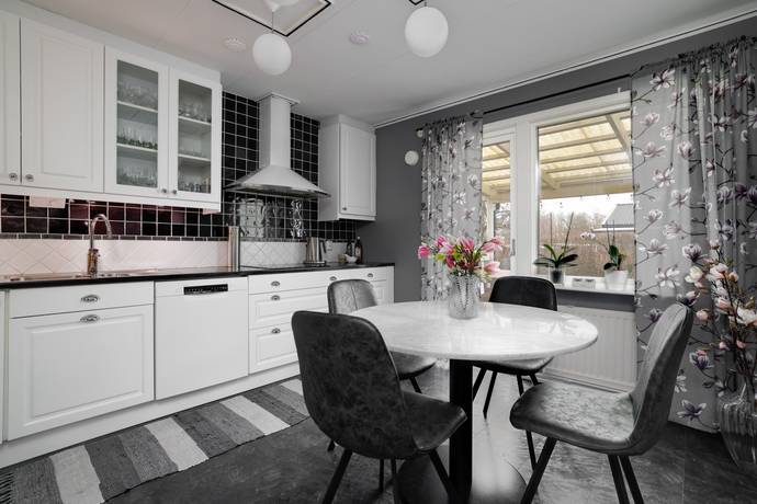 5 rum villa på Vetevägen 68 Hovsta, Örebro kommun - bild 5