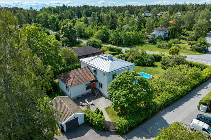 9 rum villa på Brunnsvägen 3B Enebyberg, Danderyds kommun - bild 2