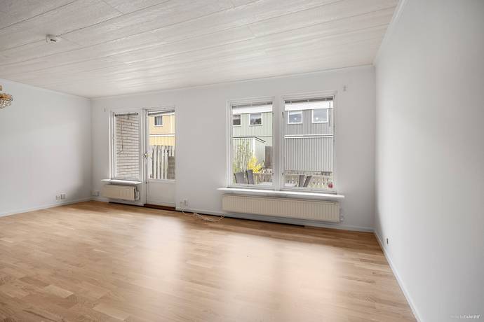 5 rum Radhus på Trädgårdsvägen 130 Töjnan Sollentuna kommun - bild 9