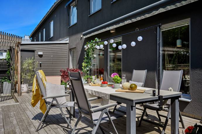 6 rum Parhus på Wäckareslingan 14 Wäckare Äng Upplands Väsby kommun - bild 36