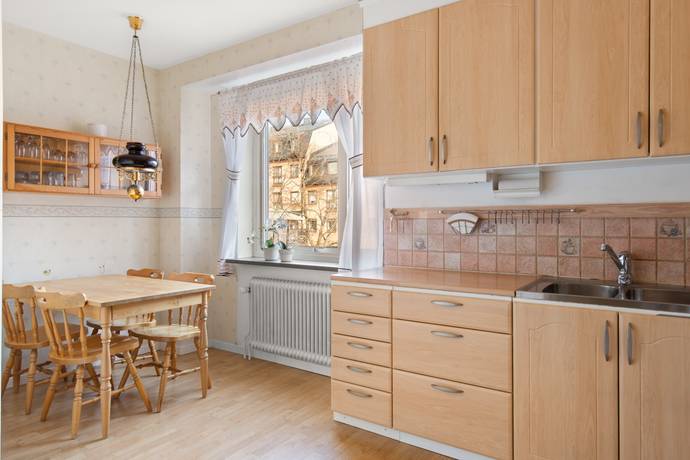 Amiralitetsgatan 4, Trossö, Karlskrona kommun