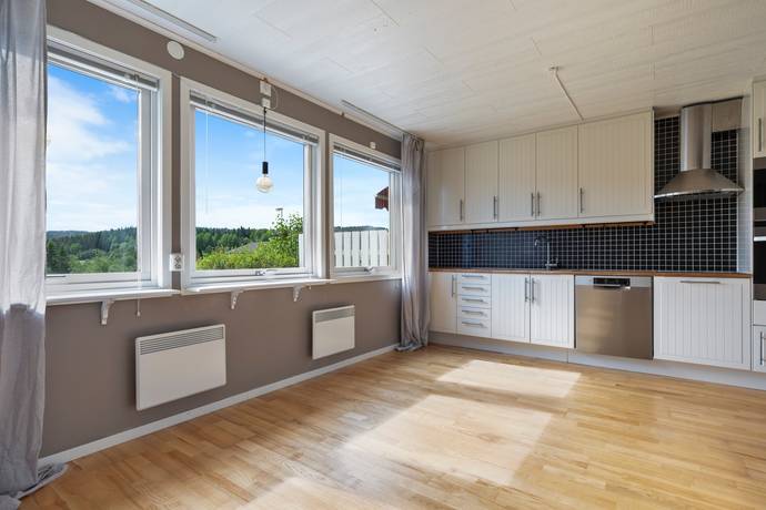 5 rum Radhus på Hällgumsgatan 44 Kramfors kommun - bild 5