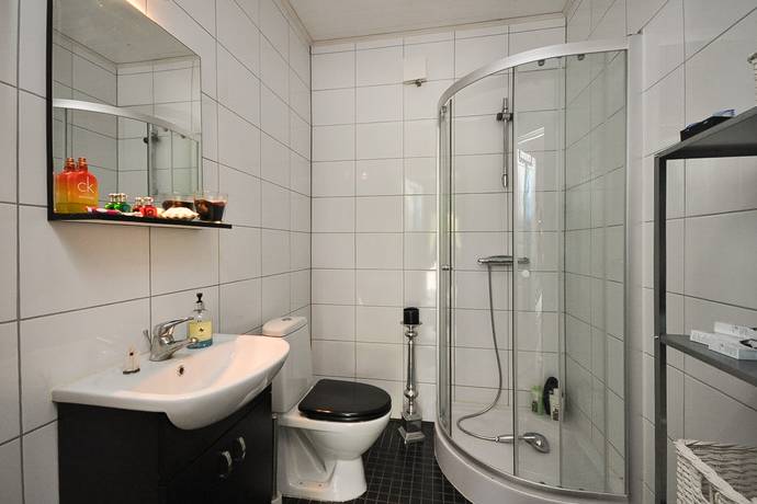 4 rum Villa på Överby kvarnväg 14 Abborrkroken Värmdö kommun - bild 37