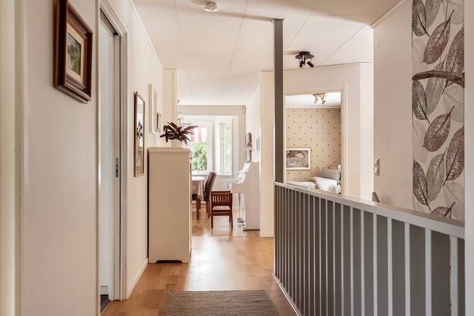 5 rum Villa på Gamla Bergavägen 8 Lindome Mölndals kommun - bild 14