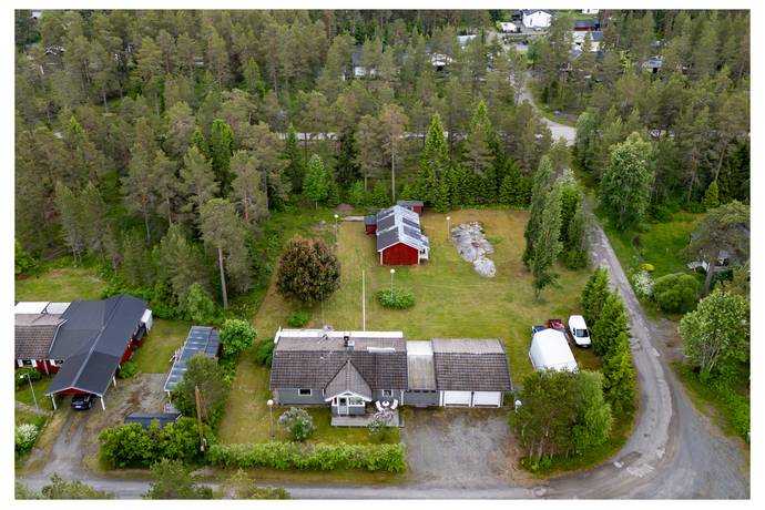 villa på Tallkronans väg 2 Obbola, Umeå kommun - bild 1